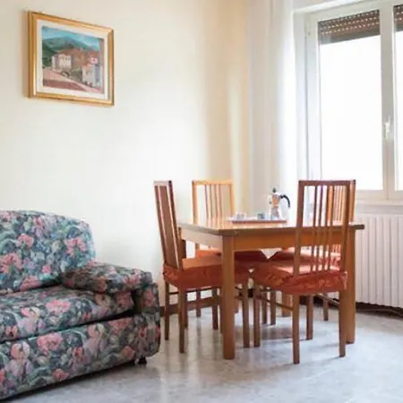 La Porta Sul Apartment *
